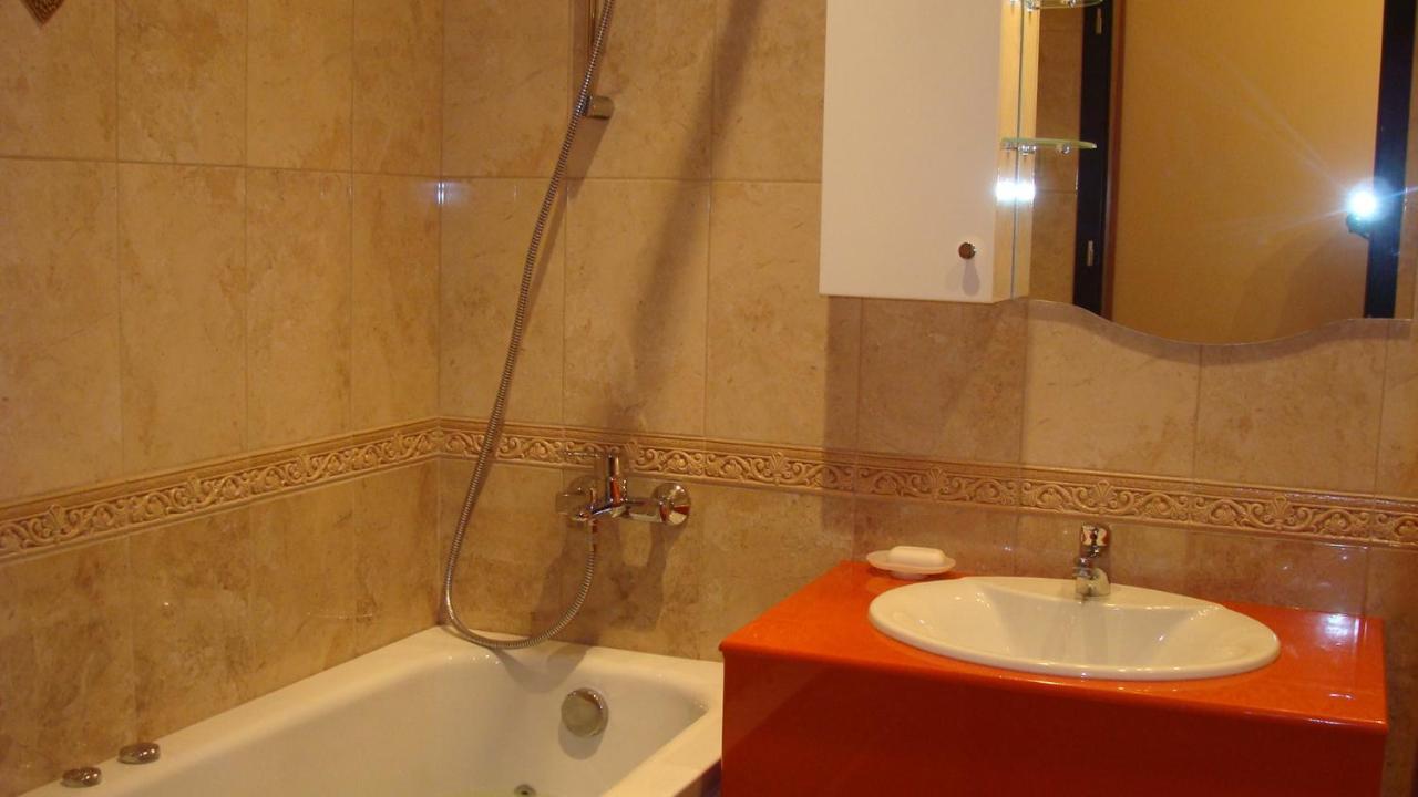 Admiral Apartments Golden Sands Quarto foto