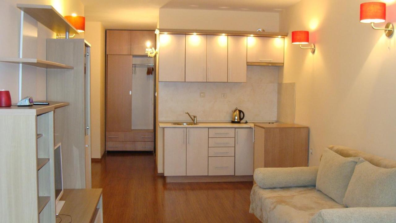 Admiral Apartments Golden Sands Quarto foto